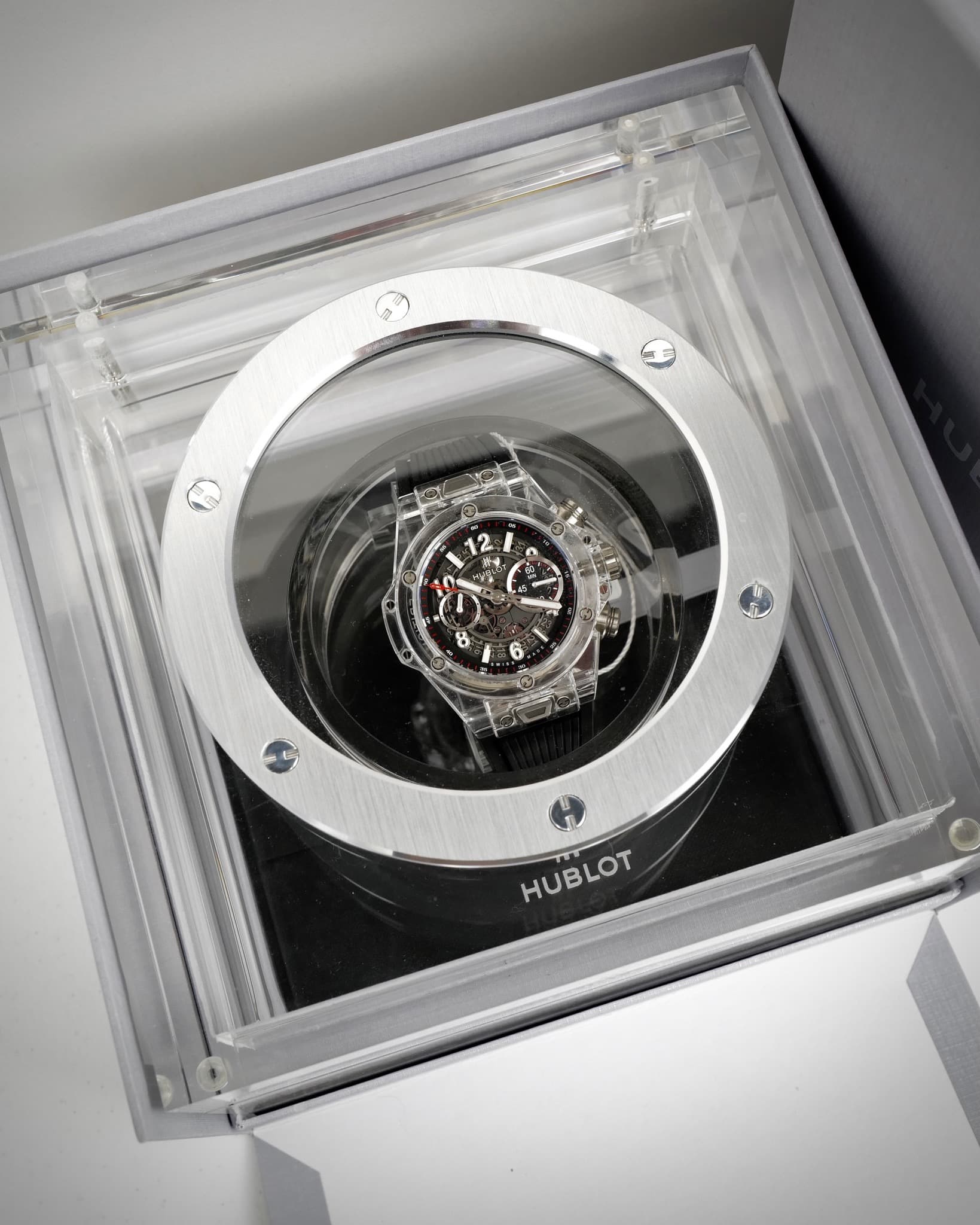 Hublot Big Bang Unico Magic Sapphire — photo 11
