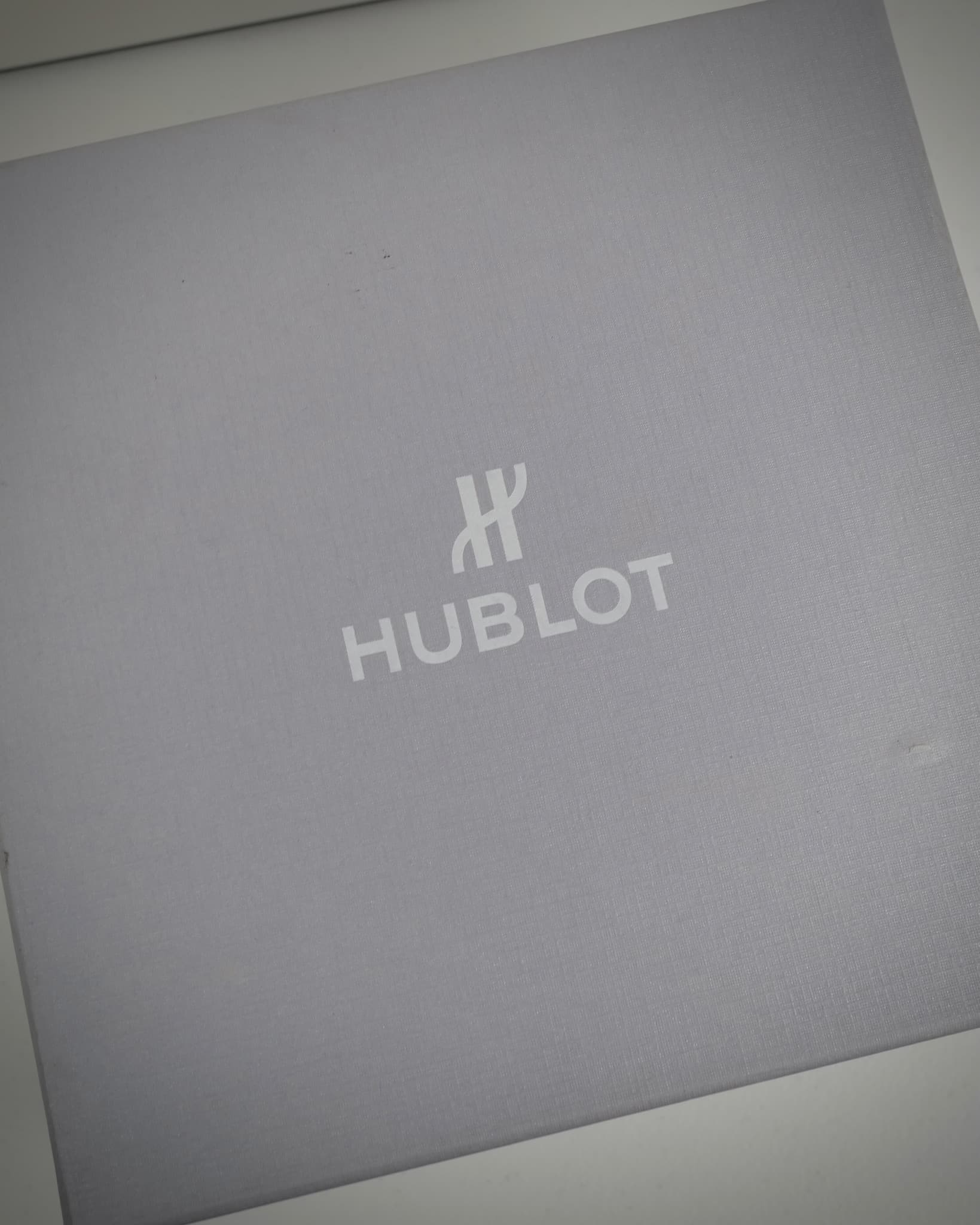 Hublot Big Bang Unico Magic Sapphire — photo 14