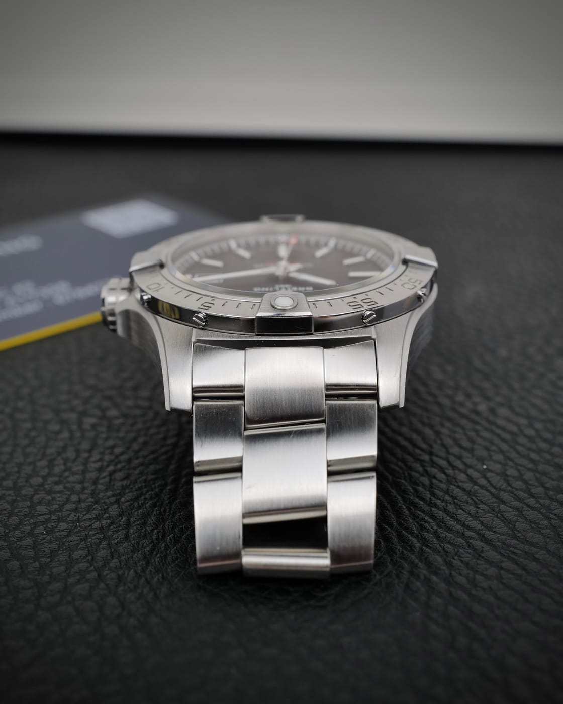 Breitling Avenger 42 — photo 3