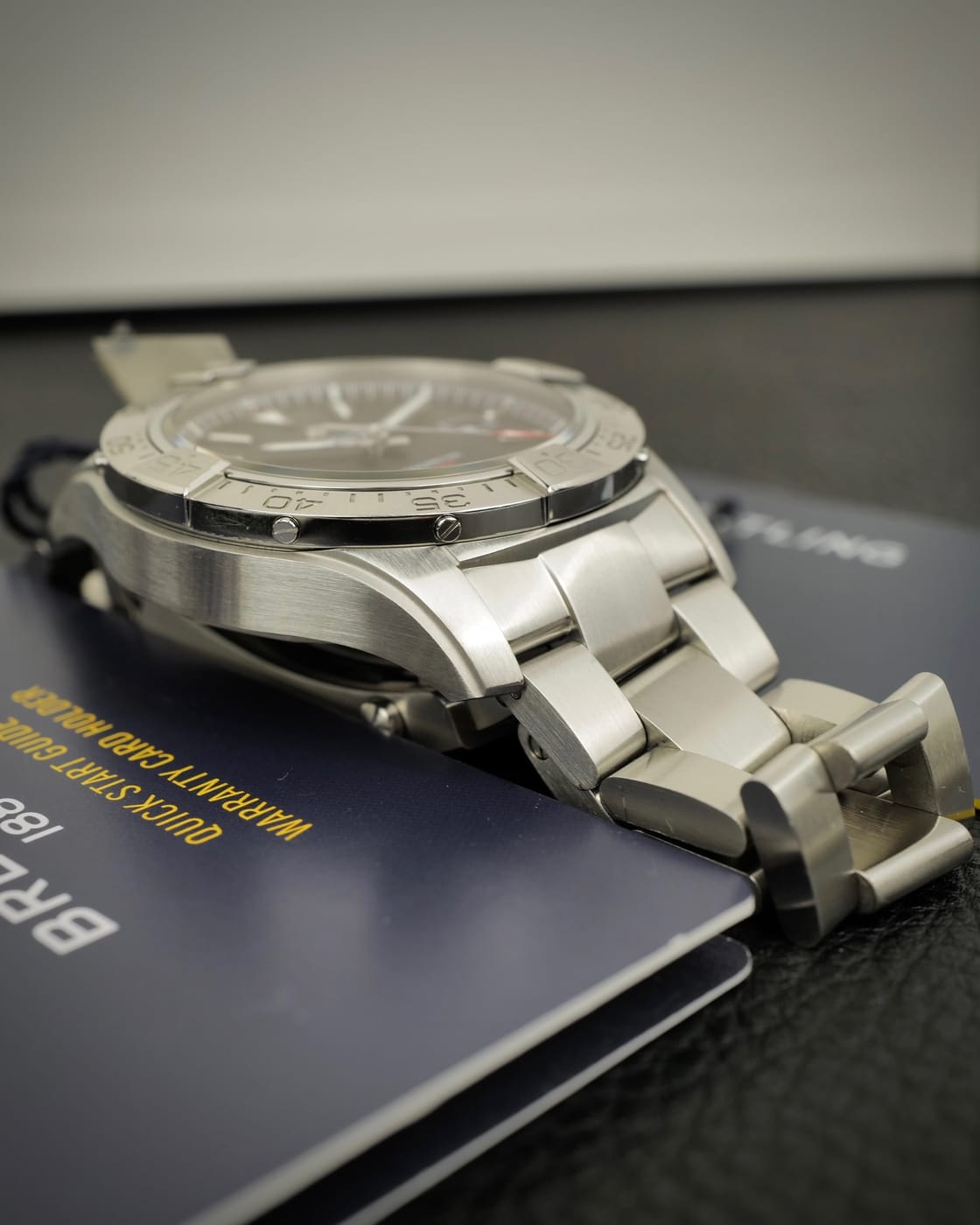 Breitling Avenger 42 — photo 5