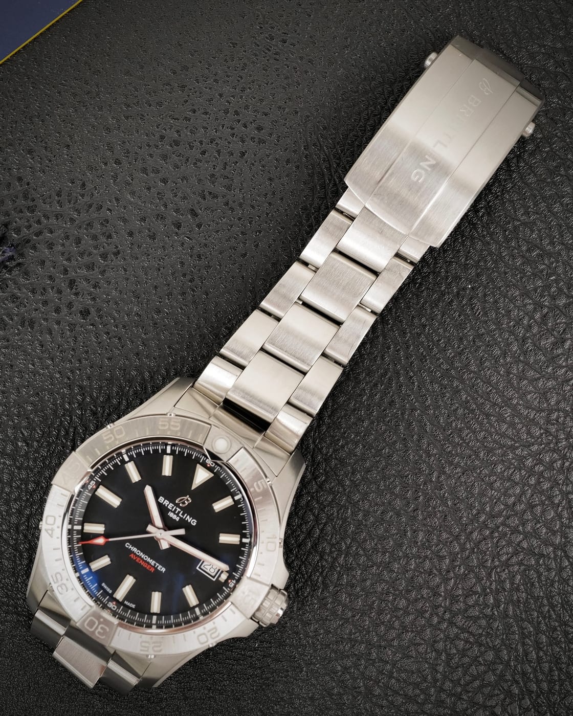 Breitling Avenger 42 — photo 7