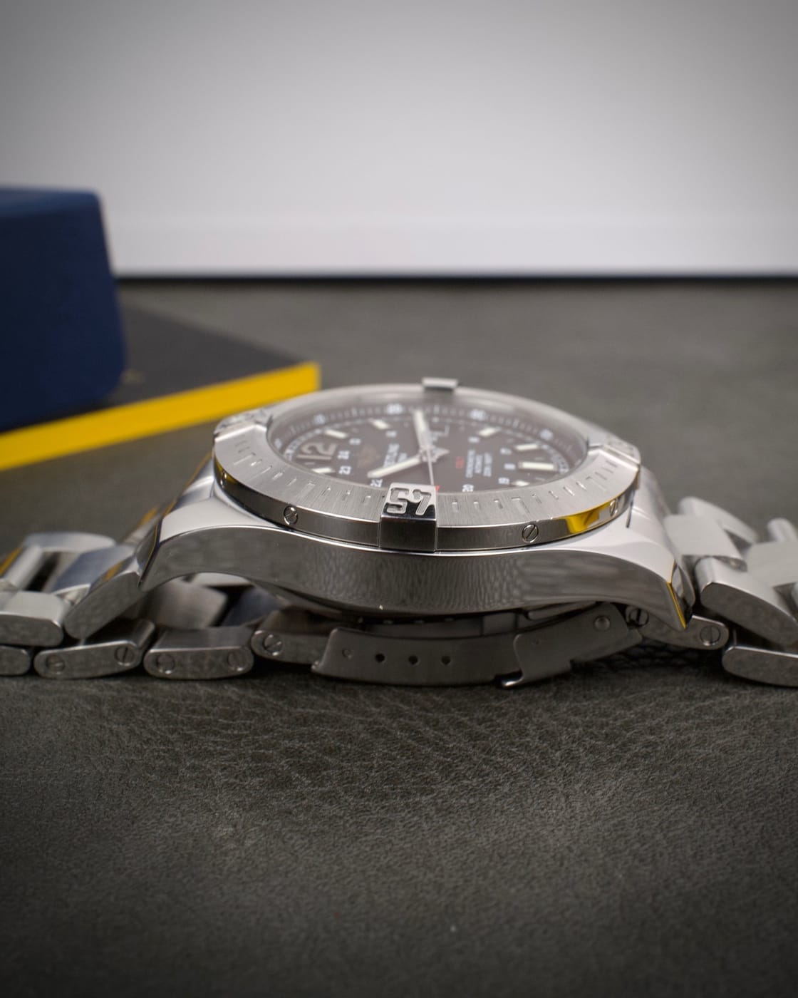Breitling Colt Automatic 44 — photo 12