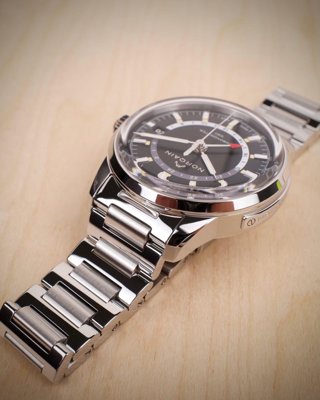 Norqain Freedom 60 GMT — photo 6