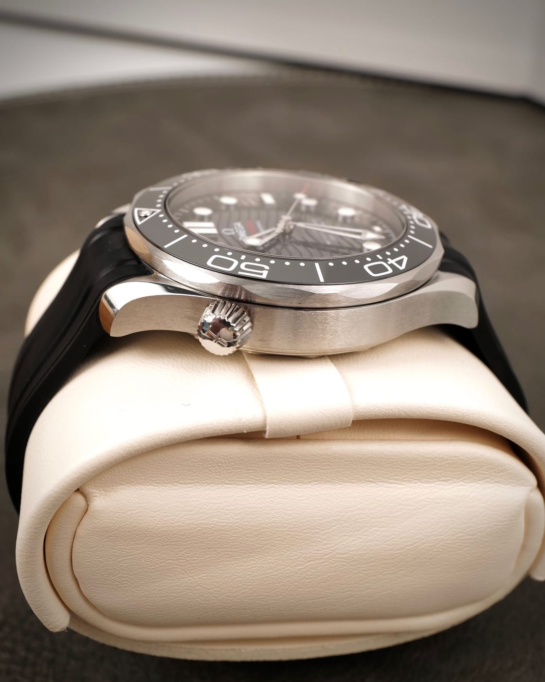 Omega Seamaster 300M — photo 9
