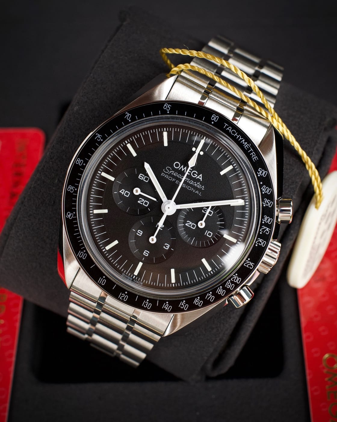 Omega Speedmaster Moonwatch Professional — photo 4