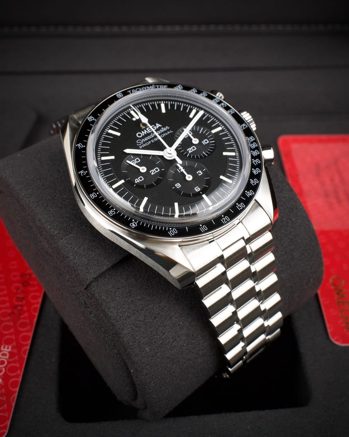 Omega Speedmaster Moonwatch Professional — photo 6