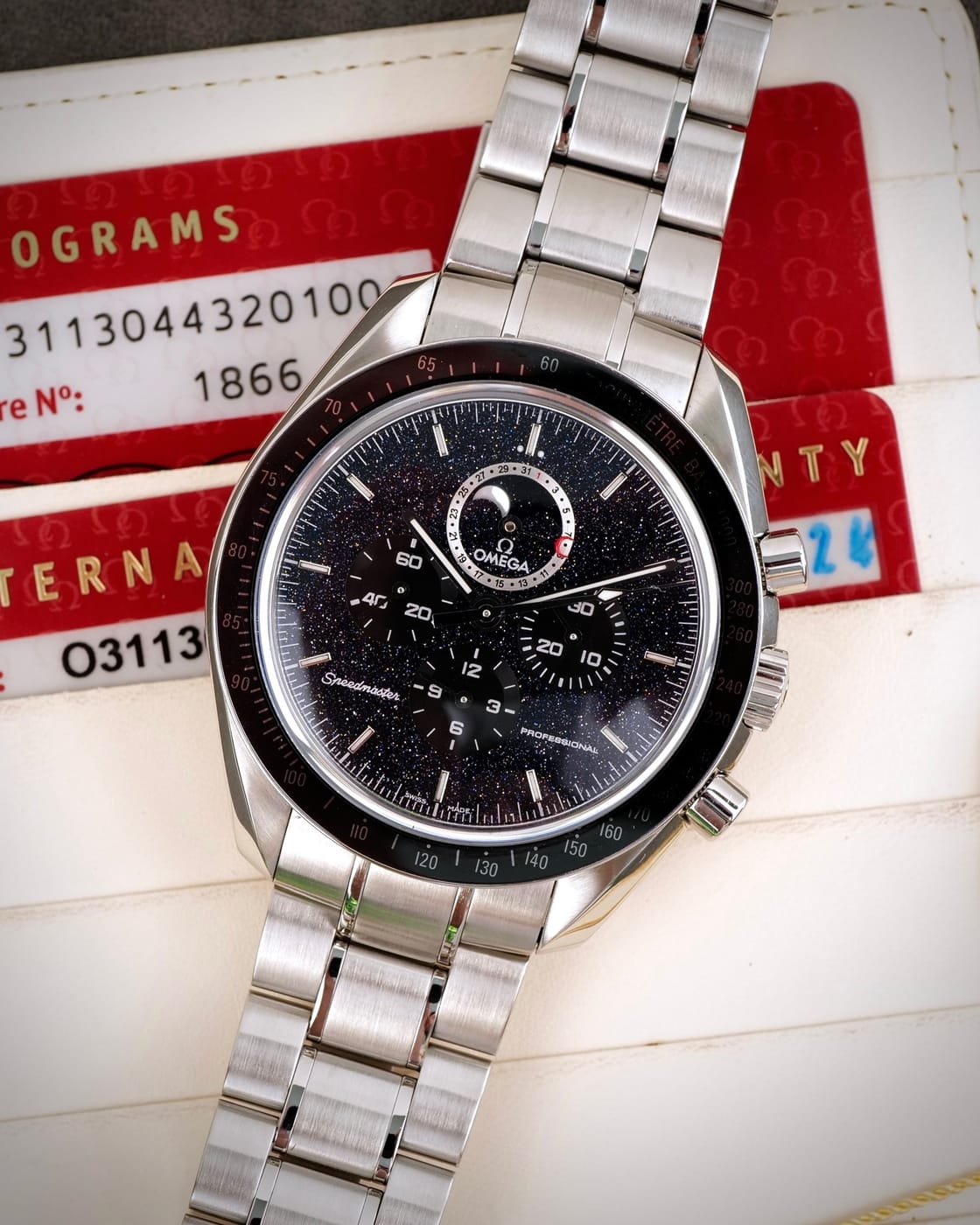 Omega Speedmaster Aventurine — photo 3