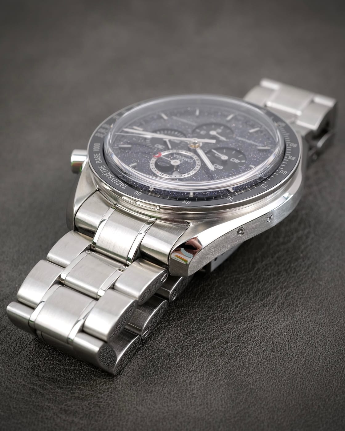 Omega Speedmaster Aventurine — photo 5