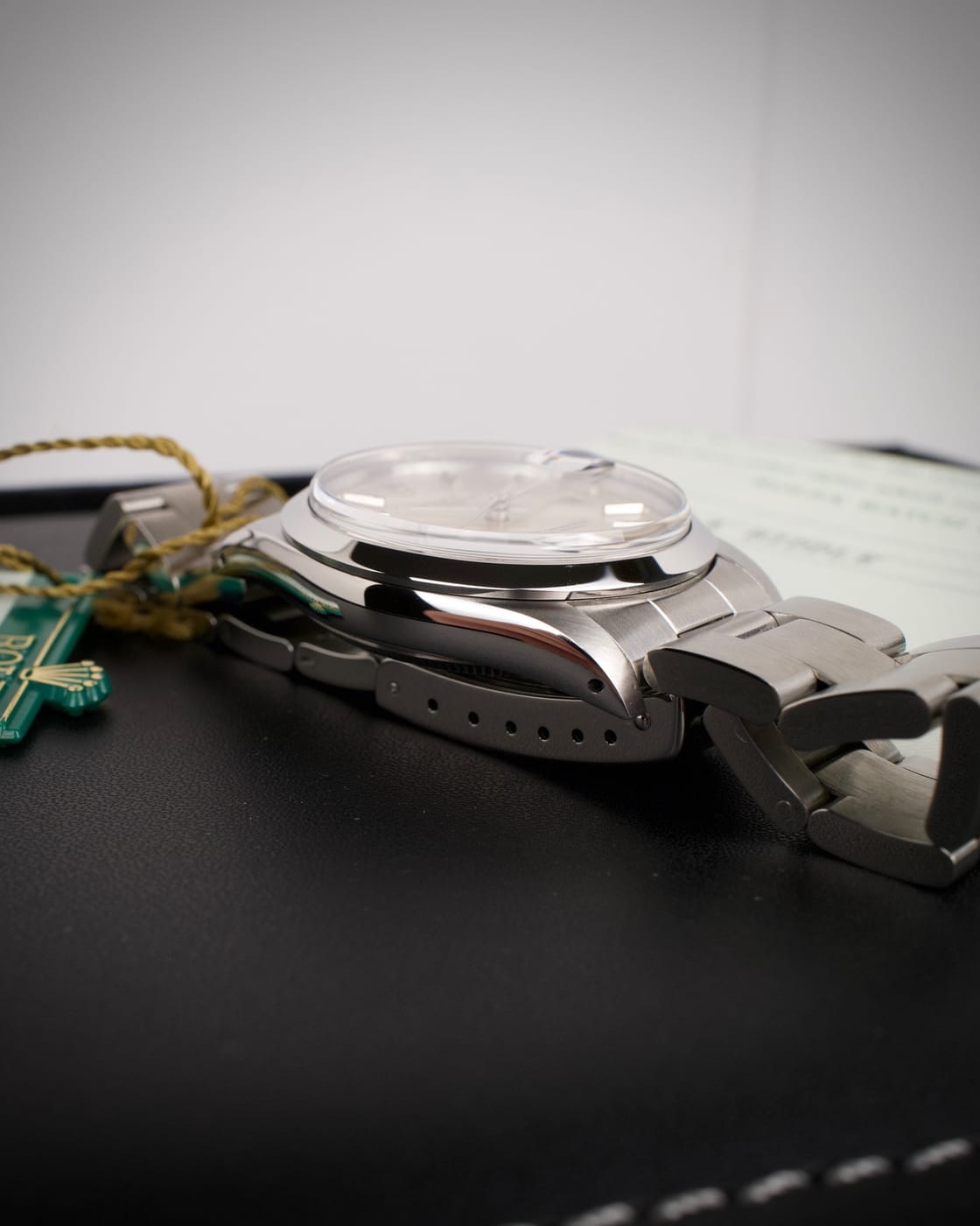 Rolex Oyster Perpetual Date — photo 8