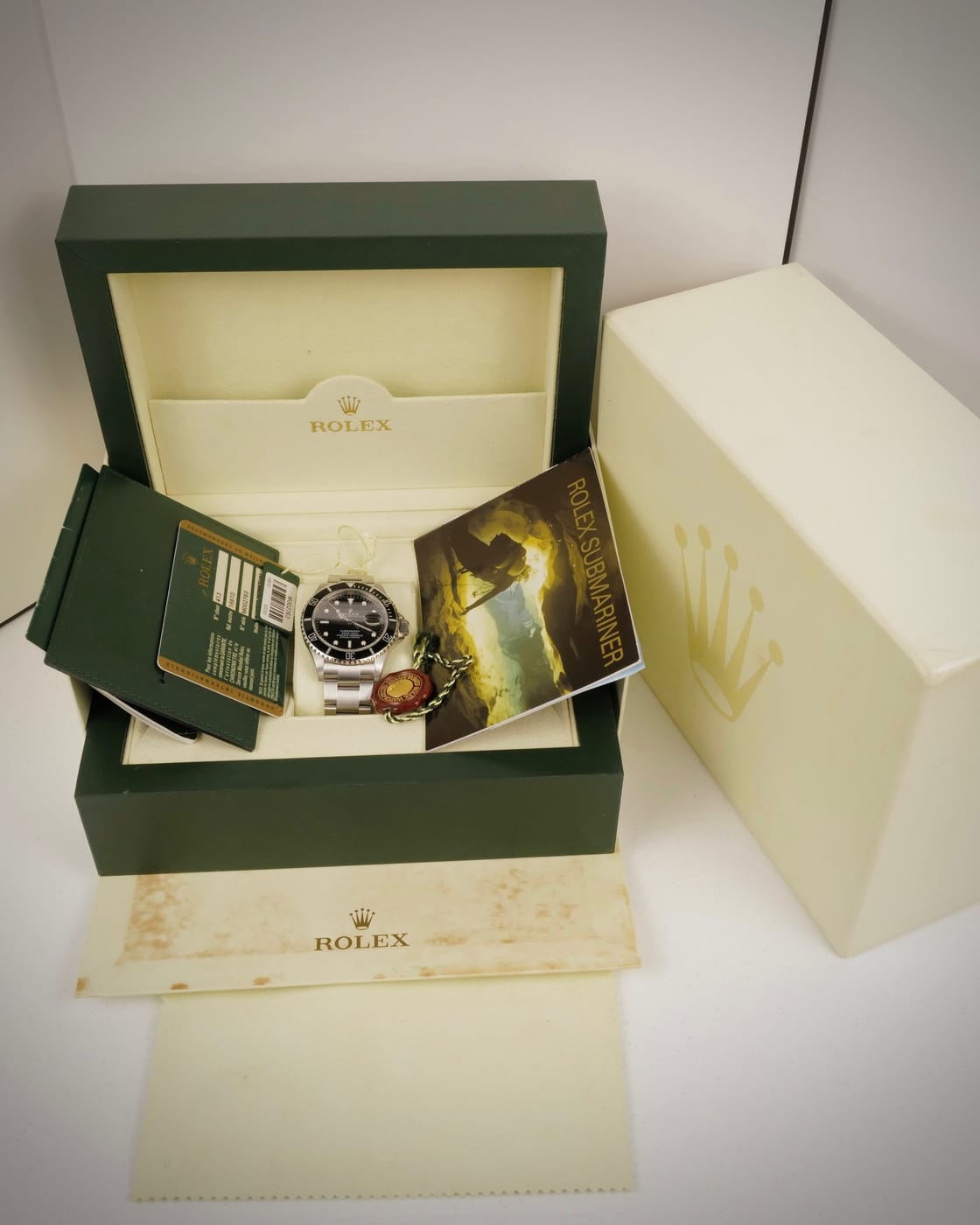 Rolex Submariner Date — photo 11